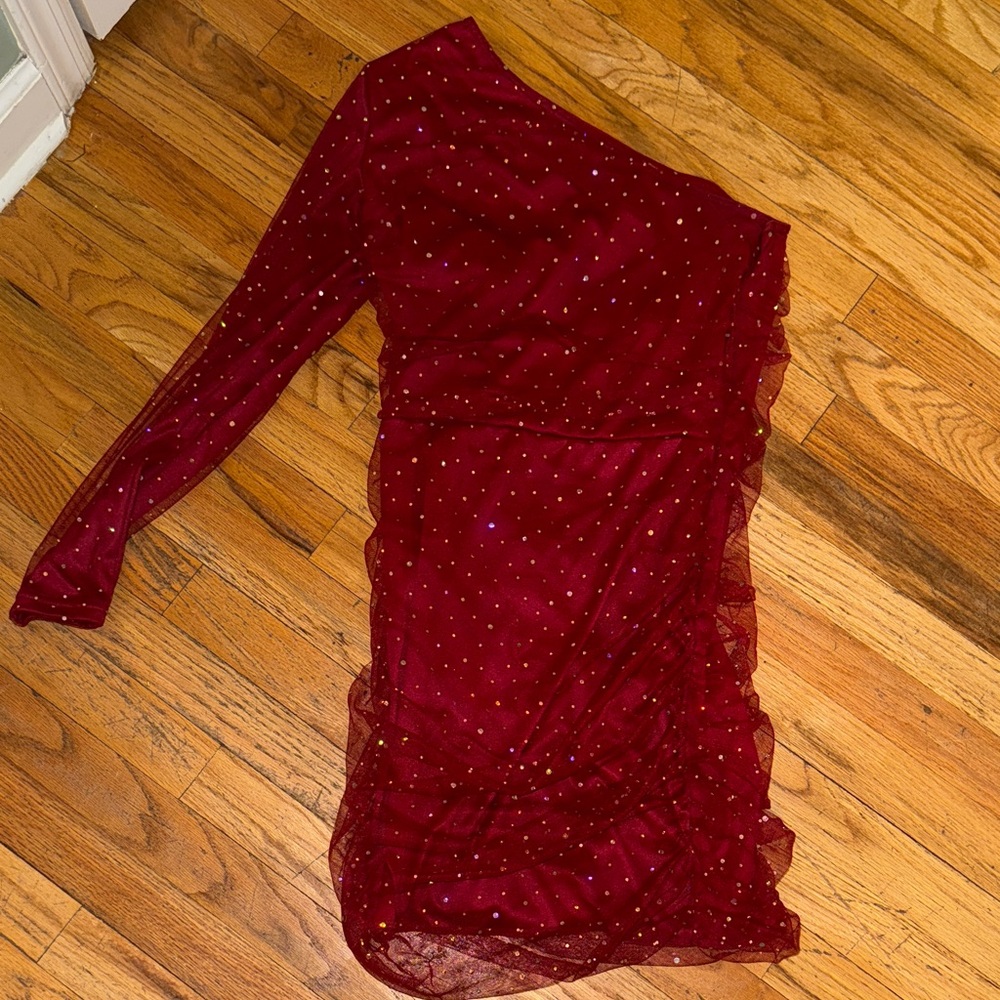 Elegant One-Shoulder Burgundy Dress